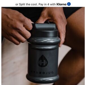 HydroJug Black Mini Jug 32 oz nwt